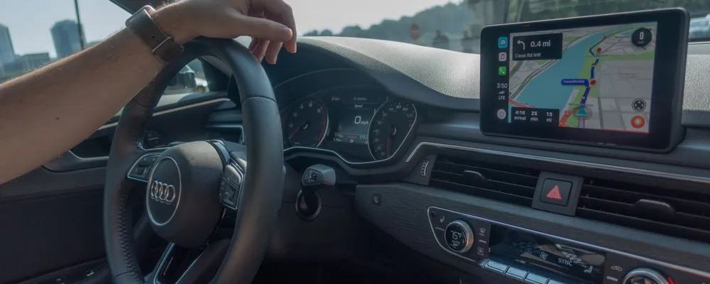 No momento, você está visualizando Apple CarPlay: 8 dicas essenciais para transformar sua experiência ao volante em 2026